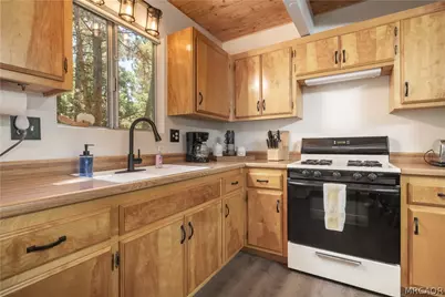 753 Maple Lane, Sugarloaf, CA 92386 - Photo 30