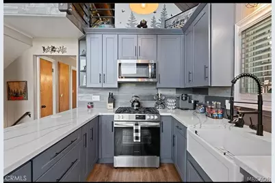 747 Bergschrund Drive, Cedar Glen, CA 92325 - Photo 2