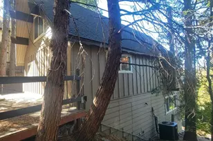 747 Bergschrund Dr, Cedar Glen, CA 92325 - Photo 26
