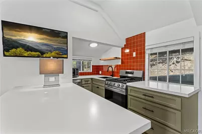 1139 Bear Springs Road, Cedar Glen, CA 92391 - Photo 14