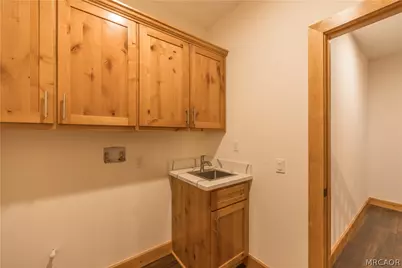 851 Madera Lane, Lake Arrowhead, CA 92352 - Photo 18