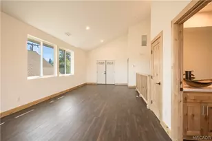 851 Madera Ln, Lake Arrowhead, CA 92352 - Photo 22