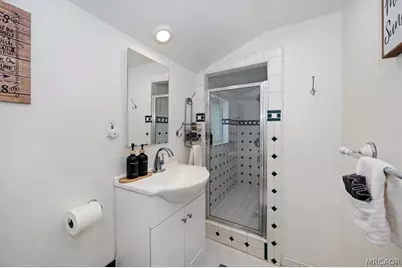 515 Fox Drive, Big Bear Lake, CA 92315 - Photo 38