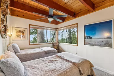 24032 Skyland Drive, Crestline, CA 92325 - Photo 10