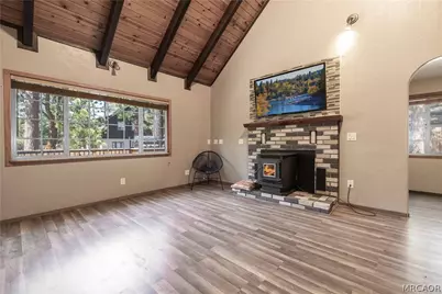 2050 9th Lane Drive, Big Bear Lake, CA 92315 - Photo 8