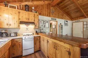 40203 Dream St, Big Bear Lake, CA 92315 - Photo 10
