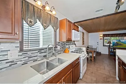 619 Elysian Boulevard, Big Bear City, CA 92314 - Photo 12
