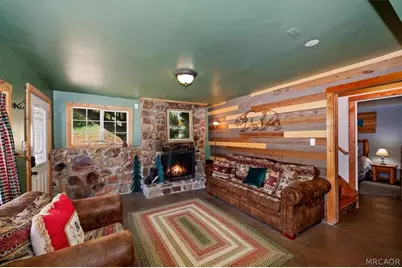 43400 Sheephorn Road, Big Bear Lake, CA 92315 - Photo 12