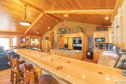 301 Starlight Circle, Big Bear Lake, CA 92315 - Photo 8