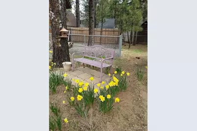 952 D Lane, Big Bear City, CA 92314 - Photo 28
