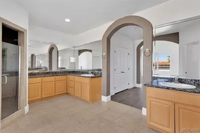 16245 Ridge View Drive, Apple Valley, CA 92307 - Photo 58