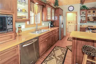 1269 Balsam Dr, Big Bear Lake, CA 92315 - Photo 10
