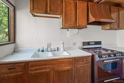 1011 Butte Avenue, Big Bear City, CA 92314 - Photo 2
