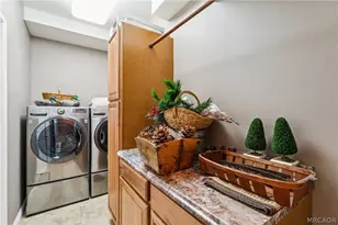 111 Grizzly Rd, Lake Arrowhead, CA 92317 - Photo 26