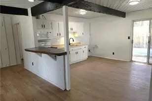 532 E Meadow Ln, Big Bear City, CA 92314 - Photo 2