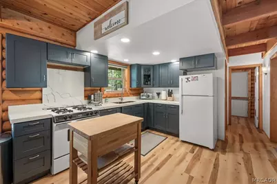 2309 Manzanita Lane, Big Bear City, CA 92314 - Photo 16