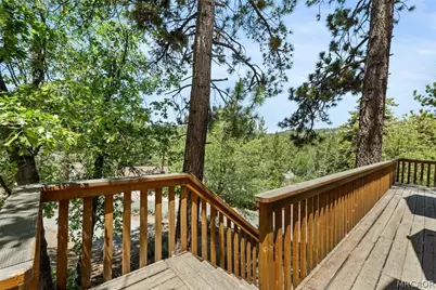 1099 Crags Lane, Fawnskin, CA 92333 - Photo 8