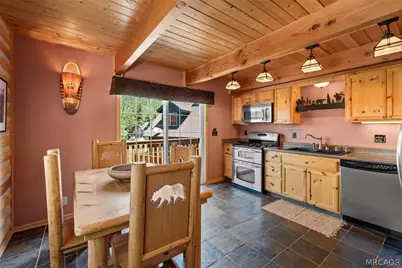 1099 Crags Lane, Fawnskin, CA 92333 - Photo 4
