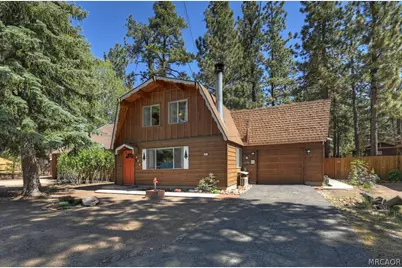 404 W Mojave Boulevard, Big Bear City, CA 92314 - Photo 2