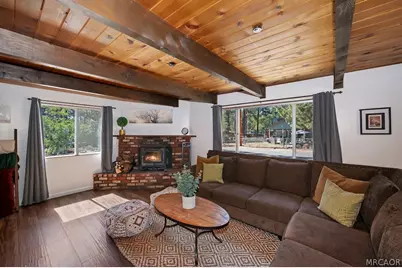 404 W Mojave Boulevard, Big Bear City, CA 92314 - Photo 4