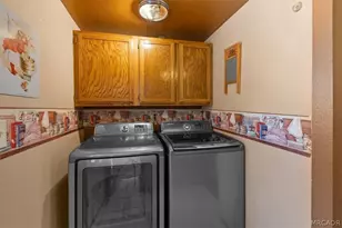 819 Holmes Ln, Sugarloaf, CA 92386 - Photo 22