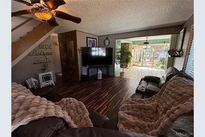 819 Holmes Lane, Sugarloaf, CA 92386 - Photo 8