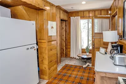 567 Silver Tip Drive, Big Bear Lake, CA 92315 - Photo 24