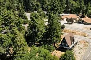 31255 Outer Hwy 18 S, Lake Arrowhead, CA 92382 - Photo 2