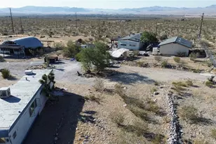 7535 Camp Rock Rd, Lucerne Valley, CA 92356 - Photo 14