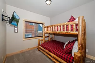 374 Northern Cross Dr, Big Bear Lake, CA 92315 - Photo 28