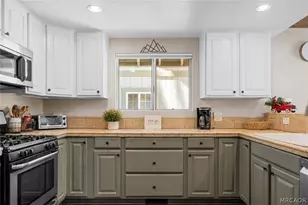 41656 Mcwhinney Ln, Big Bear Lake, CA 92315 - Photo 8