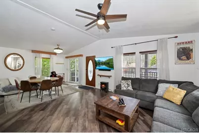 1106 W Country Club Boulevard, Big Bear City, CA 92314 - Photo 10