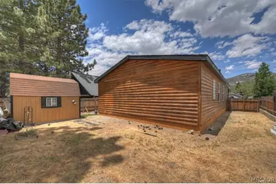 1106 W Country Club Boulevard, Big Bear City, CA 92314 - Photo 32