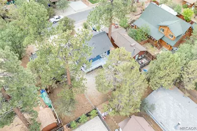593 Wabash Lane, Sugarloaf, CA 92386 - Photo 4