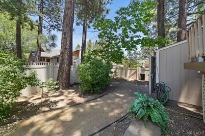 41775 Garstin Drive, Big Bear Lake, CA 92315 - Photo 36