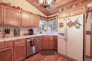 1332 Midway Blvd, Big Bear City, CA 92314 - Photo 6