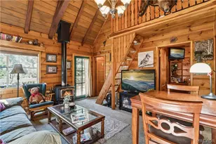 26543 Lakeview Dr, Rimforest, CA 92378 - Photo 2