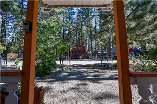 1015 W Sherwood Blvd, Big Bear City, CA 92314 - Photo 6