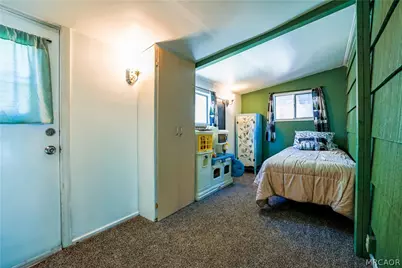 1015 W Sherwood Boulevard, Big Bear City, CA 92314 - Photo 22