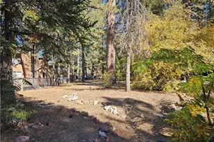 725 S Edgemoor Rd, Big Bear Lake, CA 92315 - Photo 1