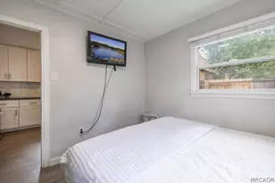 204 W Mojave Blvd, Big Bear City, CA 92314 - Photo 30