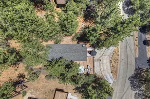 43734 Yosemite Dr, Big Bear Lake, CA 92315 - Photo 38