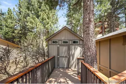 43734 Yosemite Drive, Big Bear Lake, CA 92315 - Photo 30