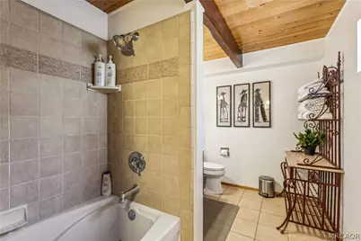 108 W Aeroplane Boulevard, Big Bear City, CA 92314 - Photo 18