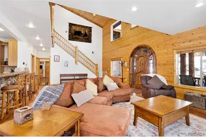 39737 Flicker Road, Fawnskin, CA 92333 - Photo 16