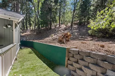 30942 Old City Creek Road, Running Springs, CA 92382 - Photo 32
