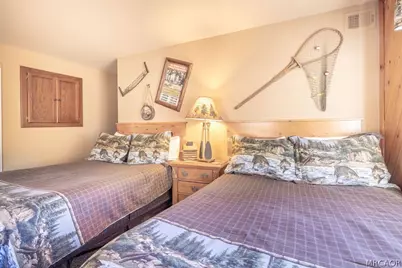 1234 Bruin Trail, Fawnskin, CA 92333 - Photo 34