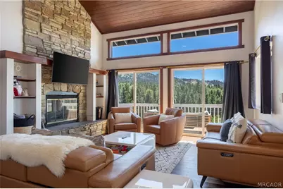 43866 Mendocino Drive, Big Bear Lake, CA 92315 - Photo 8