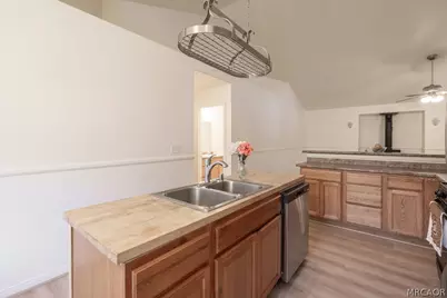 451 Maple Lane, Sugarloaf, CA 92386 - Photo 8