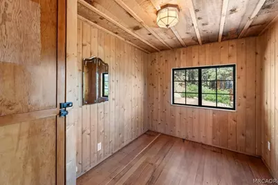 335 North Shore Dr, Fawnskin, CA 92333 - Photo 14